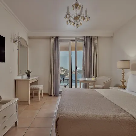 Palace - Adults Only 4*