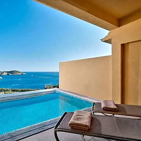 Palace - Adults Only 4*