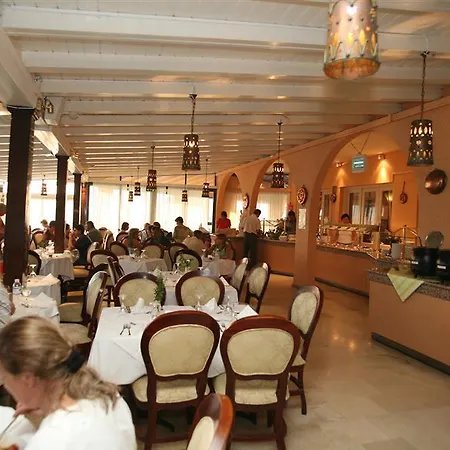 Palace - Adults Only 4*