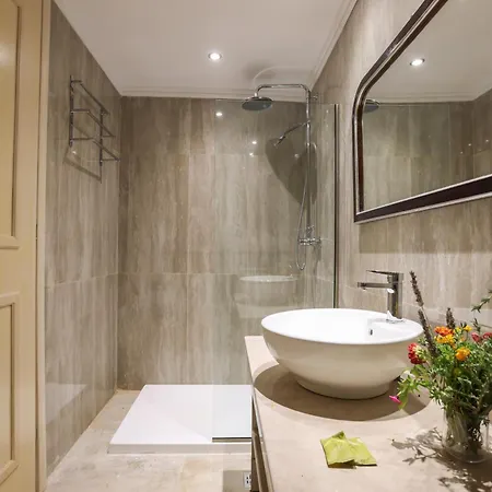 ホテル Palace - Adults Only 4*