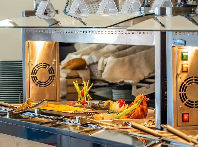 ホテル Palace - Adults Only 4*